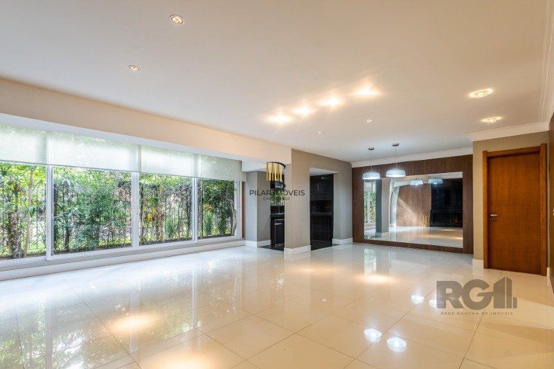 Apartamento 4 dormitórios no bairro Jardim Europa
