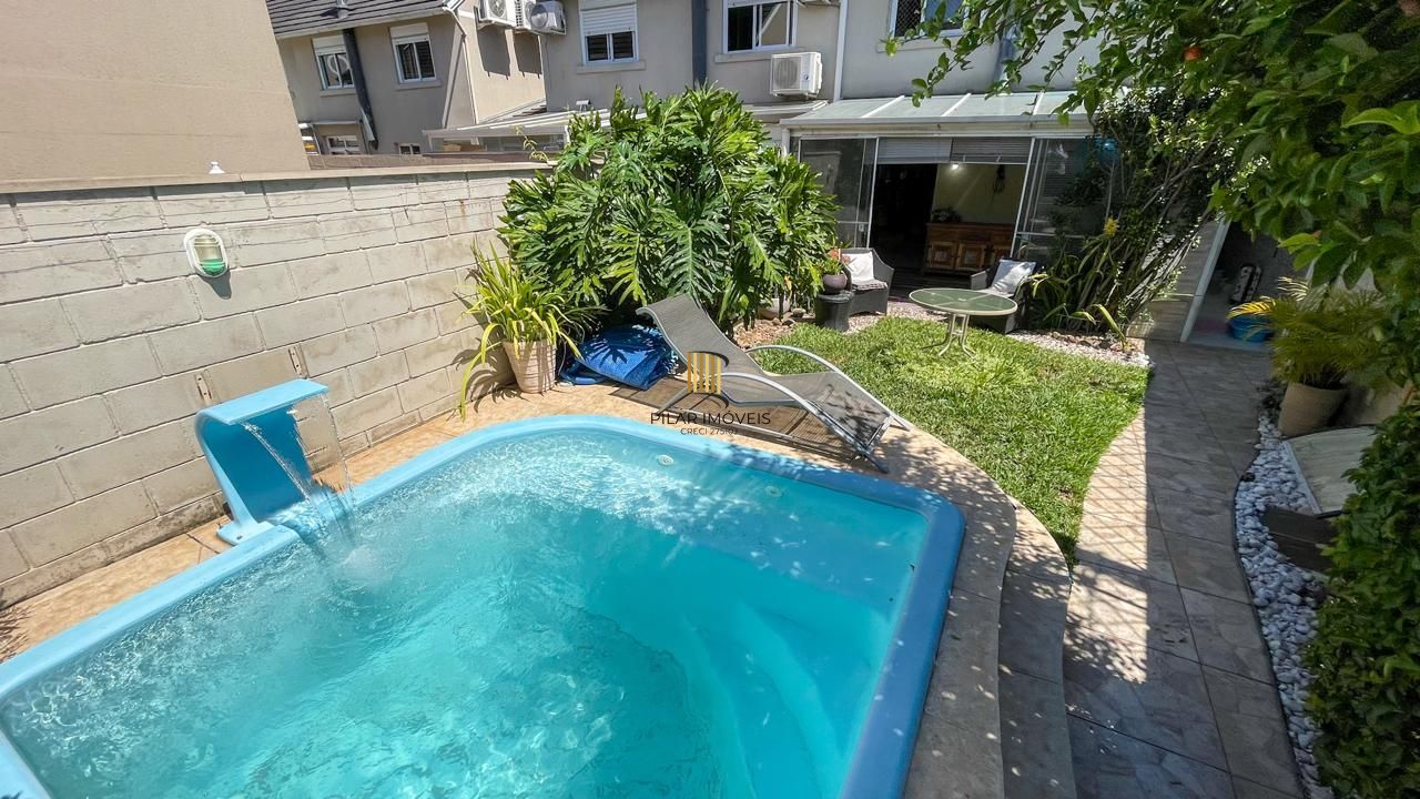 Casa em Condomínio 4 Dormitórios com Suíte no Lindoia - Porto Alegre - Pilar Imóveis