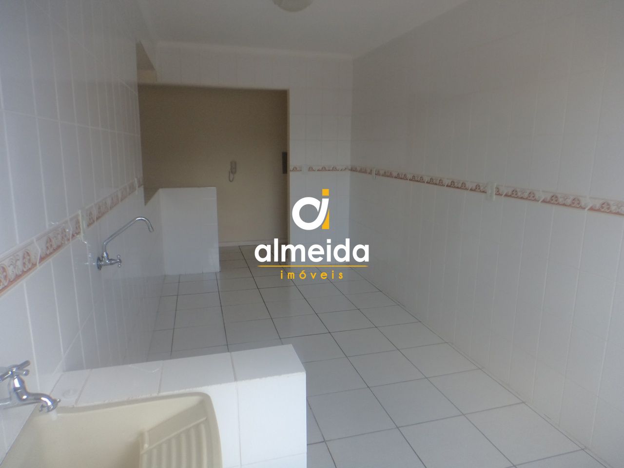 Apartamento à venda com 1 quarto, 72m² - Foto 3