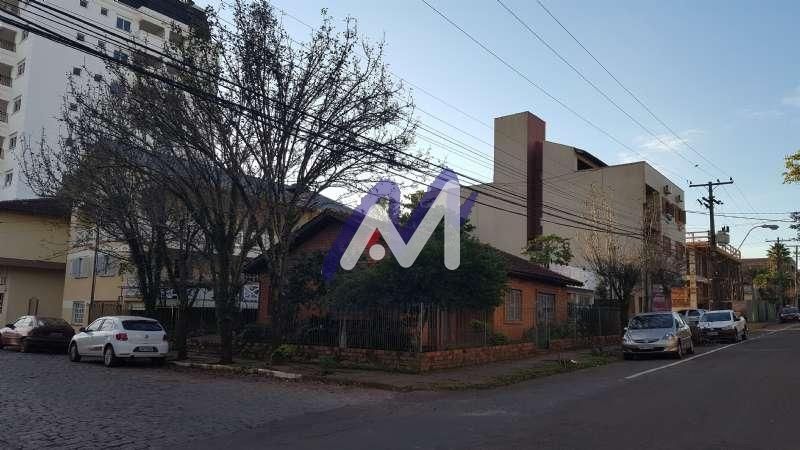 Casa com 372m² e 3 dormitórios no bairro Florestal em Lajeado para Comprar
