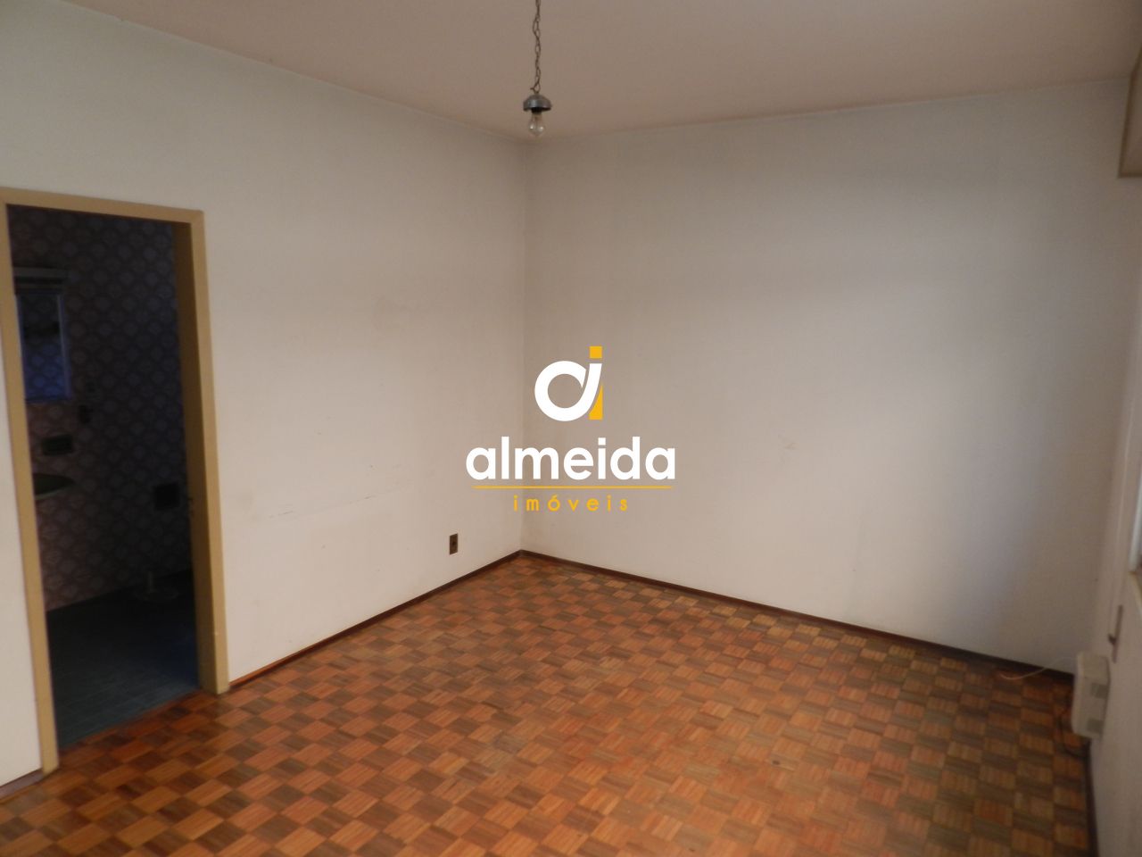 Casa à venda com 3 quartos, 199m² - Foto 15