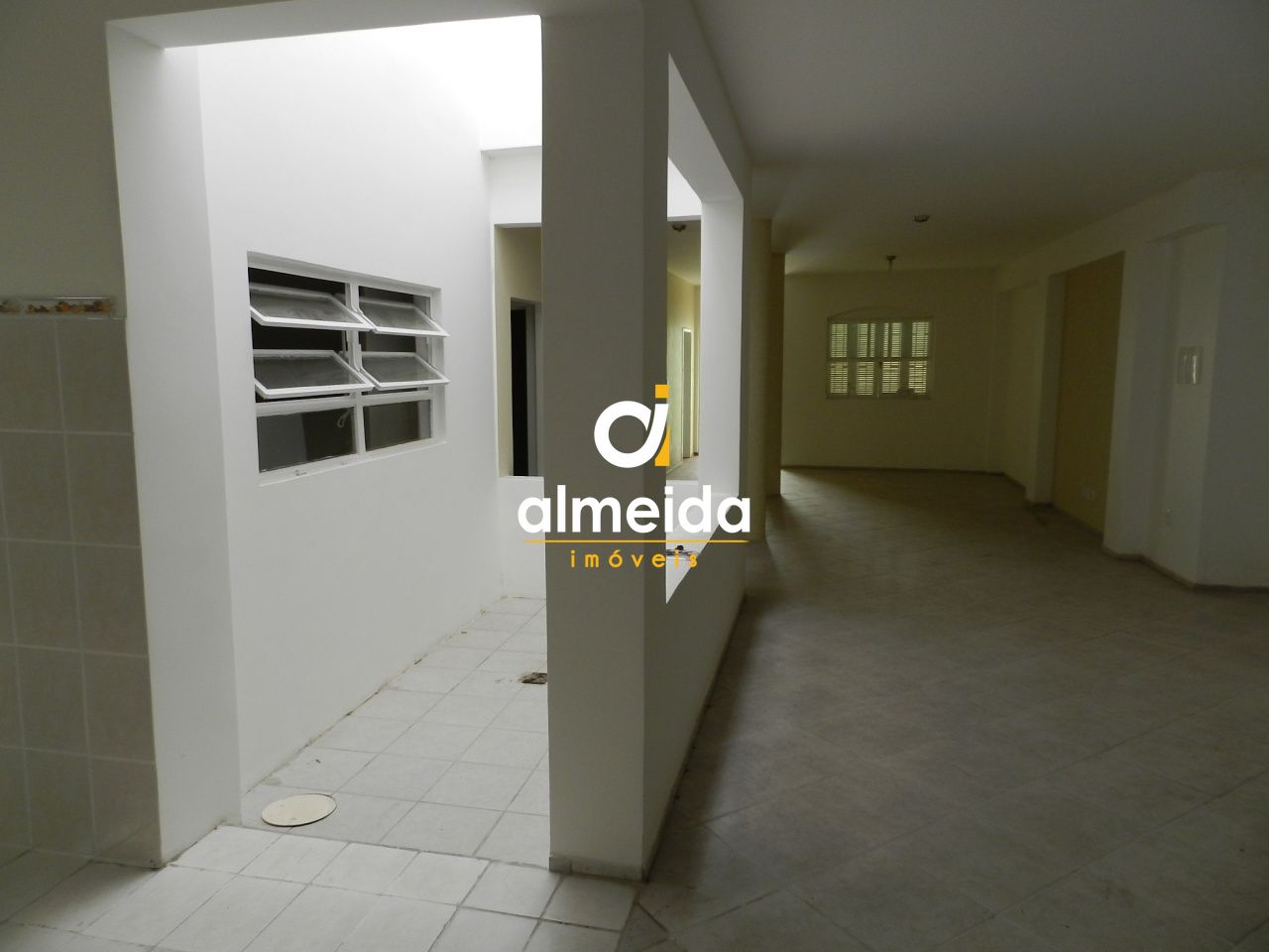 Casa à venda com 3 quartos, 142m² - Foto 18