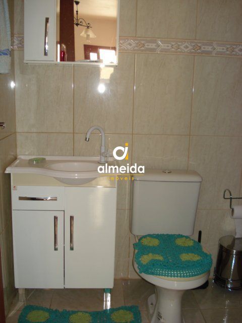 Casa à venda com 4 quartos, 180m² - Foto 30