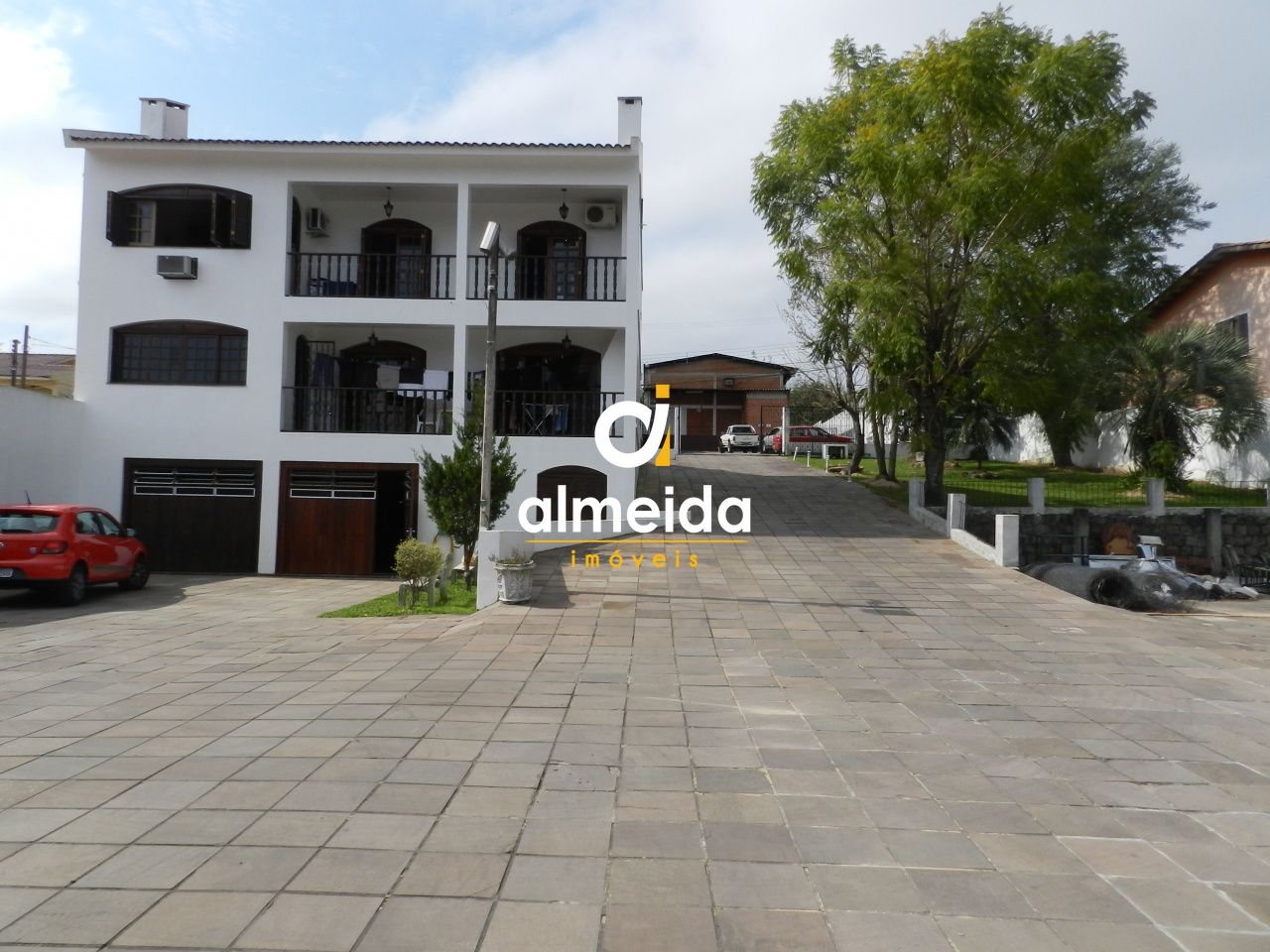 Casa à venda e aluguel com 4 quartos, 357m² - Foto 32