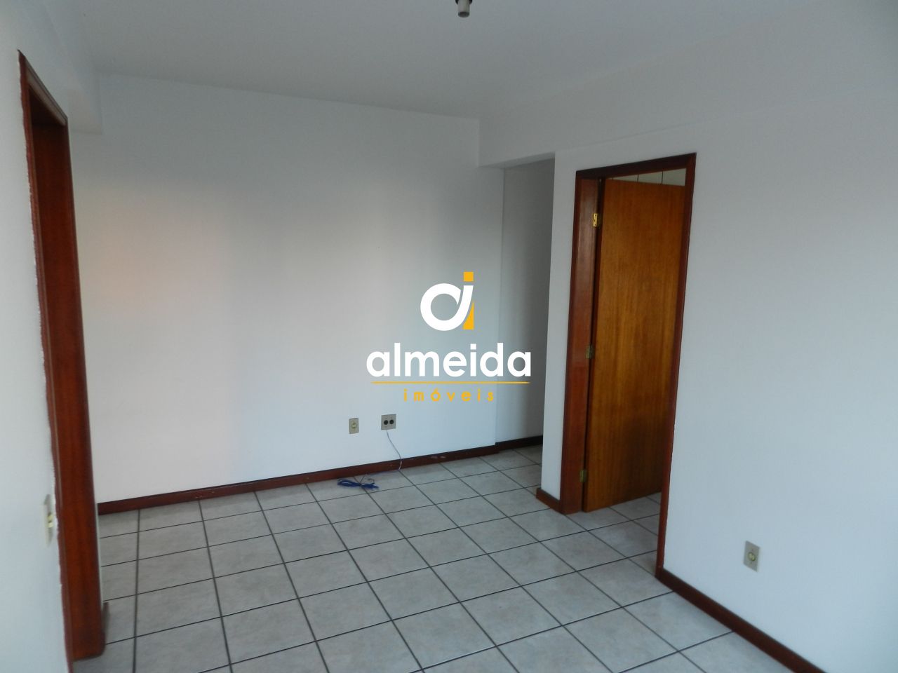 Apartamento à venda com 1 quarto, 60m² - Foto 8