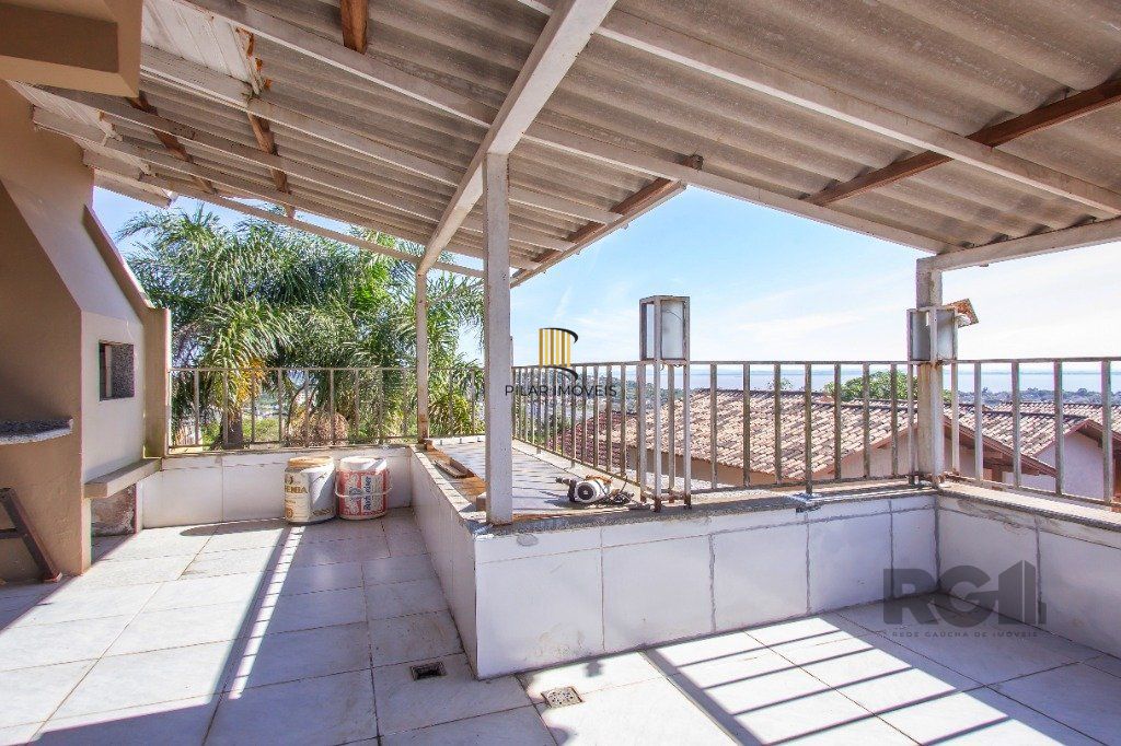 Casa em condomínio de 177m², 3 dormitórios, 1 vaga no bairro Ipanema