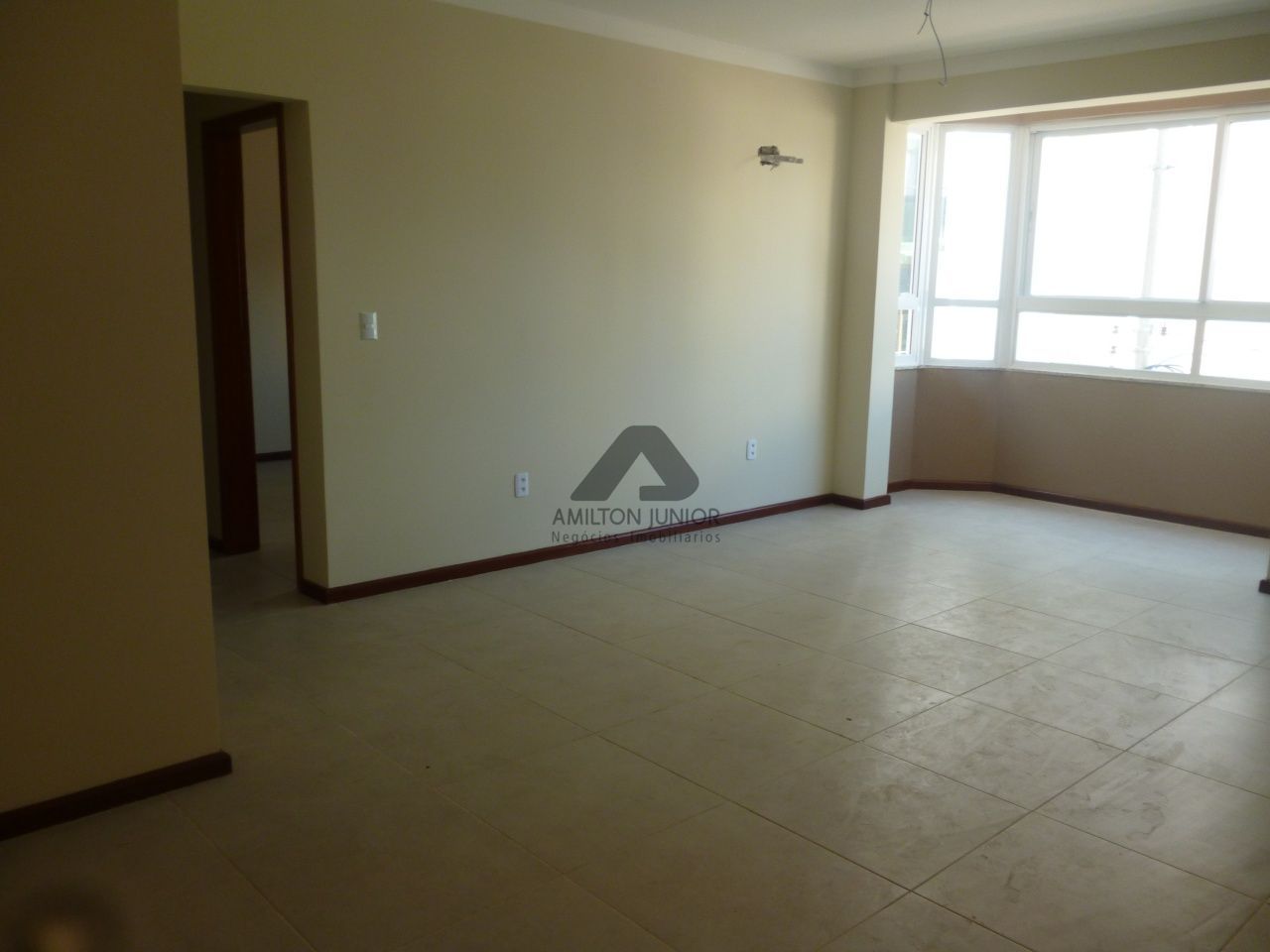 Apartamento à venda com 2 quartos, 133m² - Foto 7