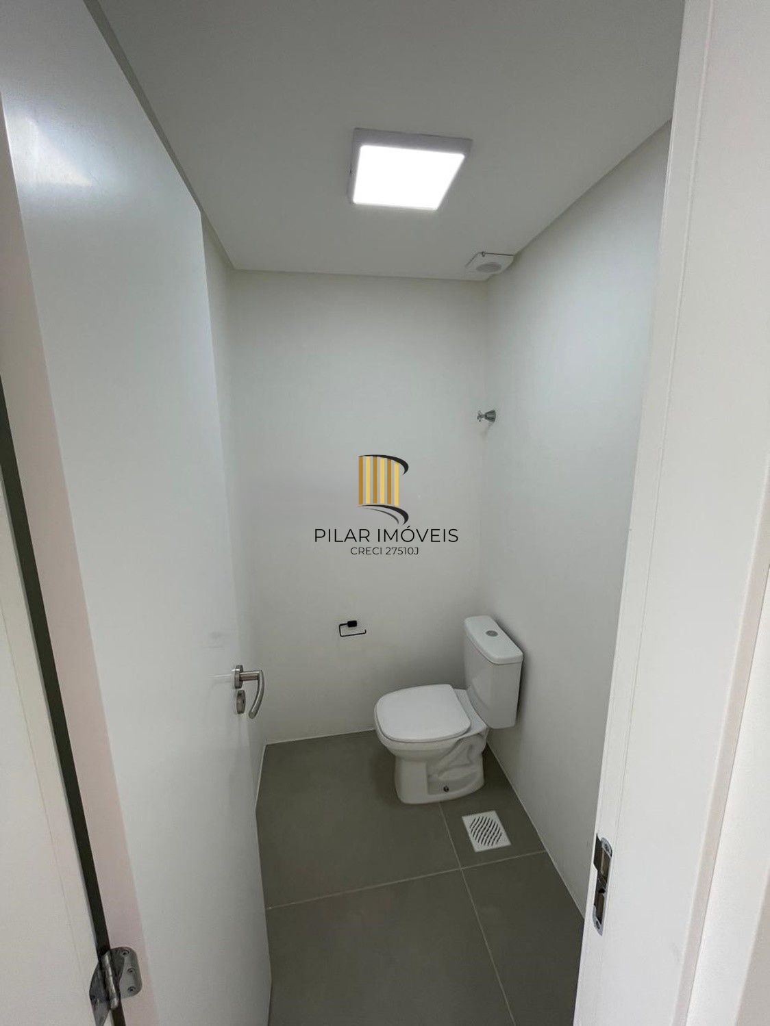 Apartamento novo com 45m², com 1 dormitório, 1 vaga - bairro Menino Deus