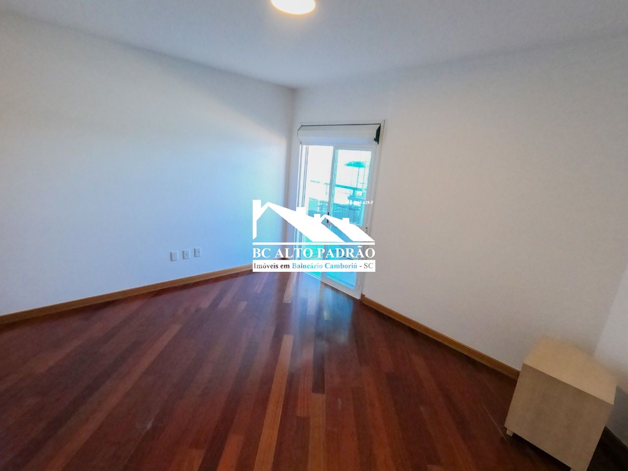 Apartamento à venda com 3 quartos, 185m² - Foto 16