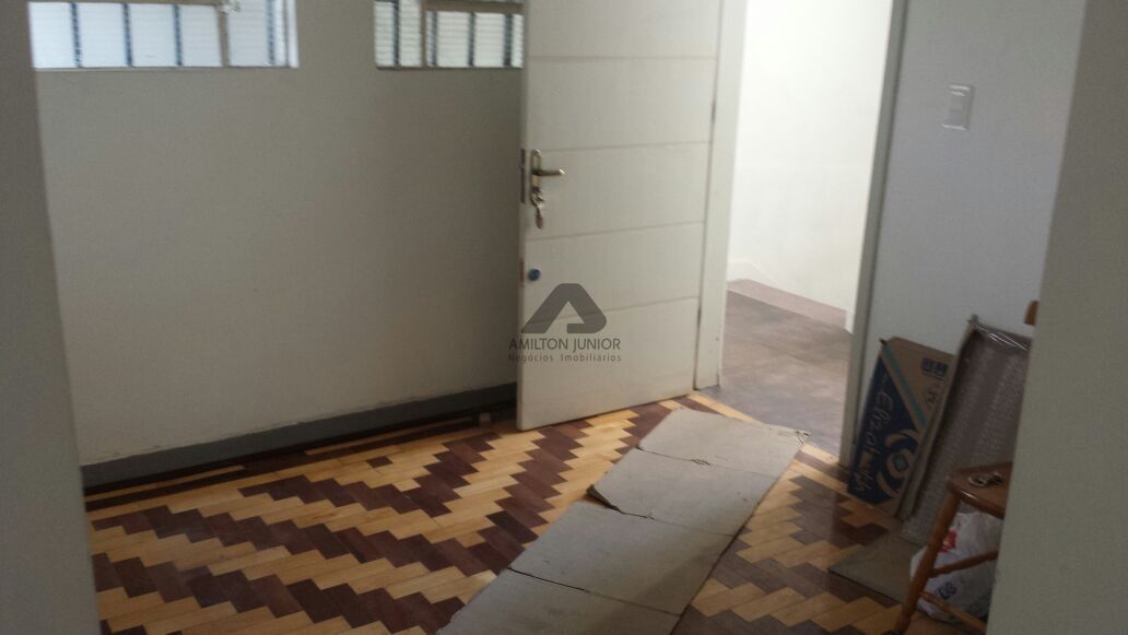 Apartamento à venda com 3 quartos, 185m² - Foto 5