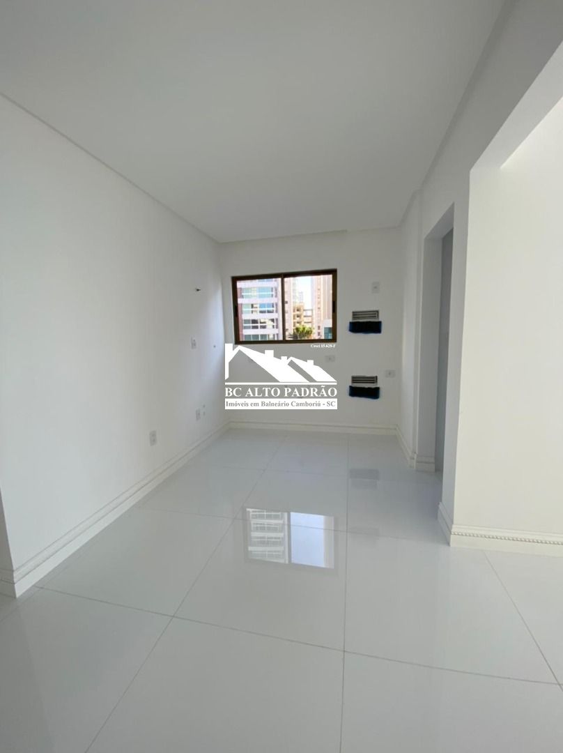 Apartamento à venda com 3 quartos, 110m² - Foto 5