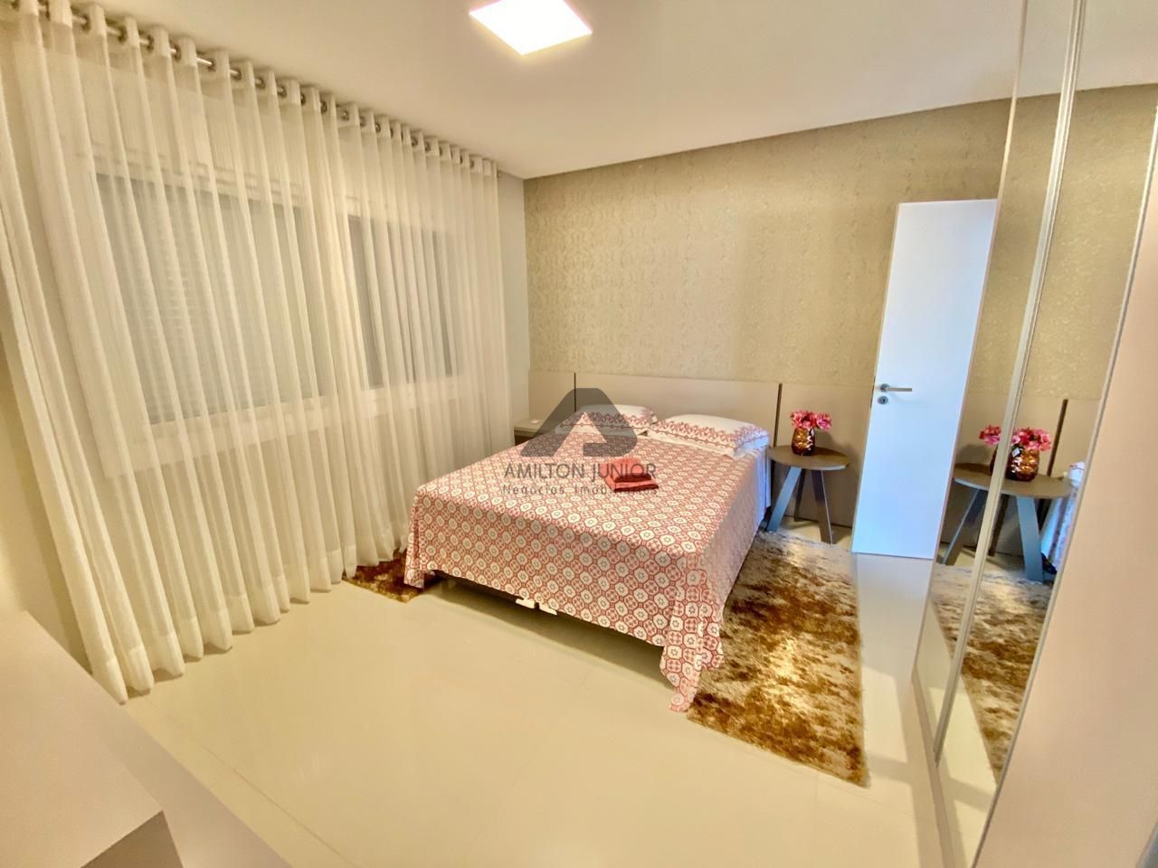 Casa de Condomínio à venda com 4 quartos, 280m² - Foto 12