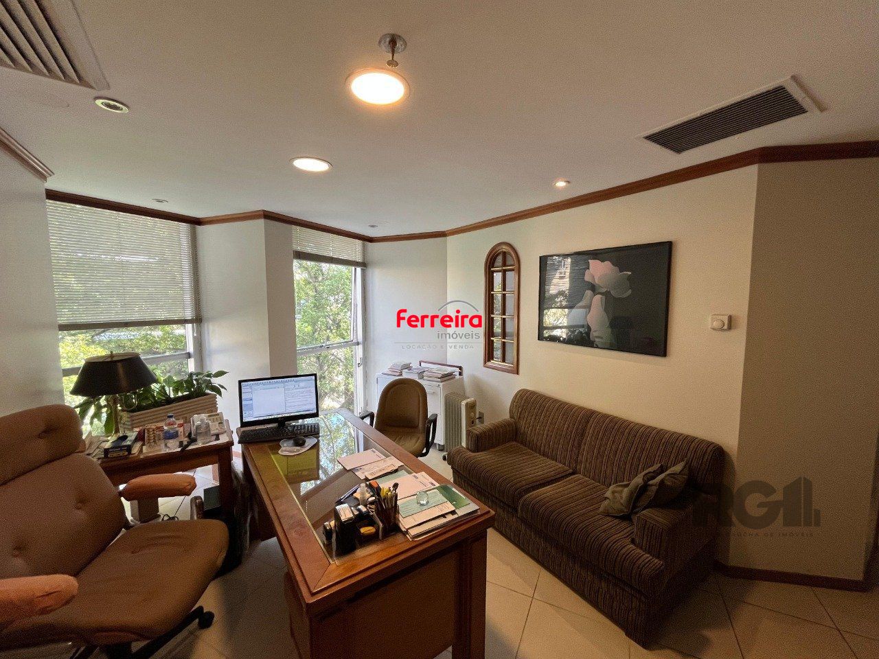Sala Comercial, 1 sala, à venda, 200 m², Rio Branco - Porto Alegre — foto 2