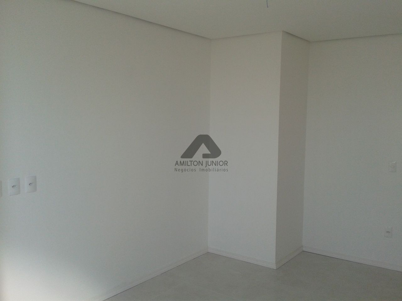 Apartamento à venda com 3 quartos, 150m² - Foto 15