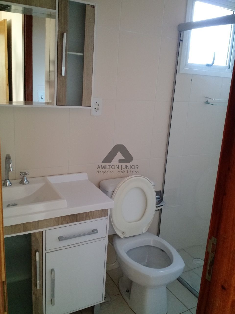 Apartamento à venda com 2 quartos, 75m² - Foto 12