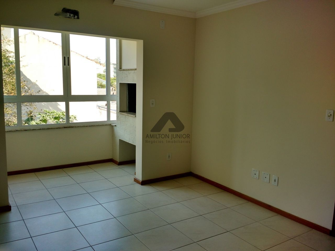 Apartamento à venda com 2 quartos, 75m² - Foto 5