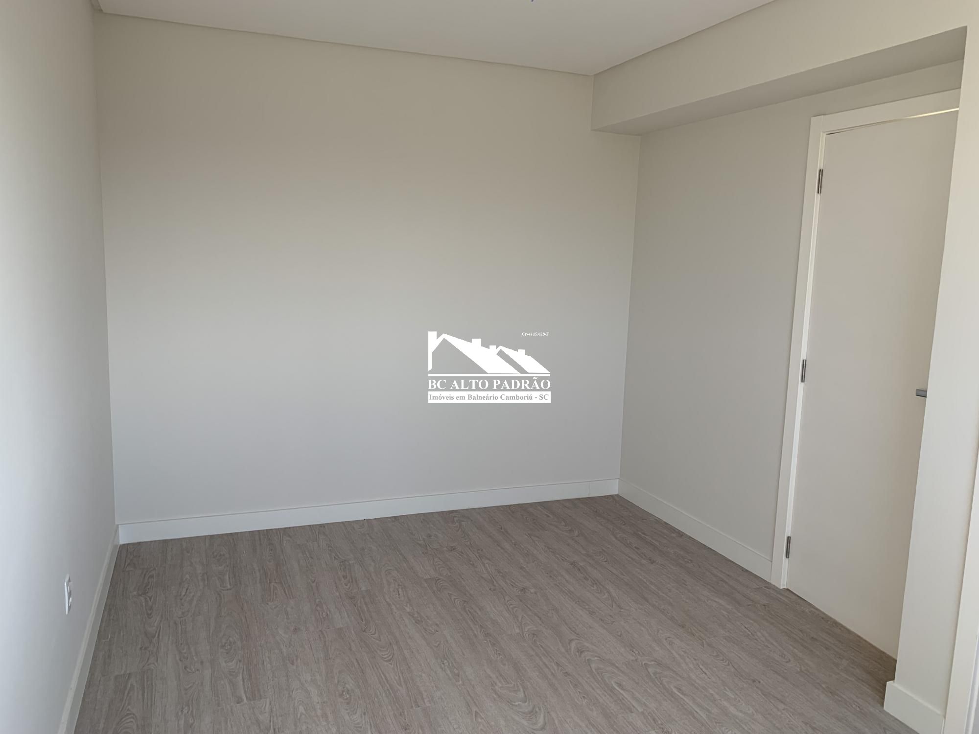 Apartamento à venda com 2 quartos, 67m² - Foto 9