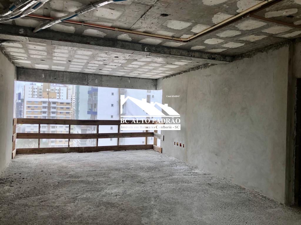 Apartamento à venda com 3 quartos, 135m² - Foto 24