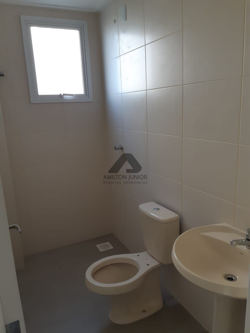 Apartamento à venda com 2 quartos, 50m² - Foto 4