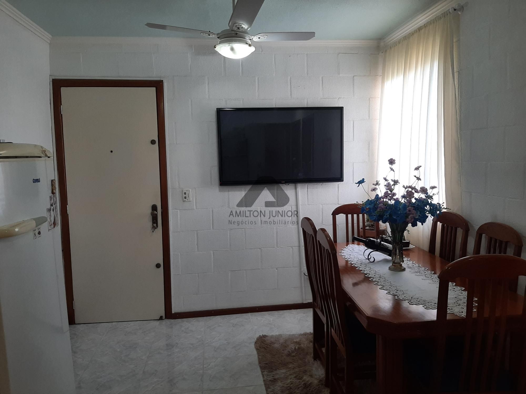 Apartamento à venda com 2 quartos, 38m² - Foto 2