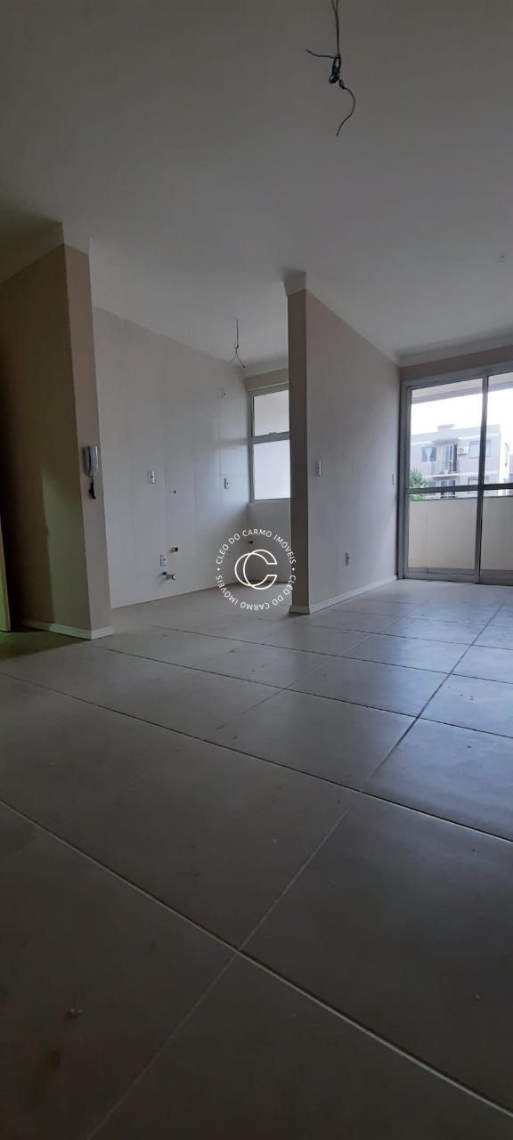 Apartamento à venda com 2 quartos, 65m² - Foto 2