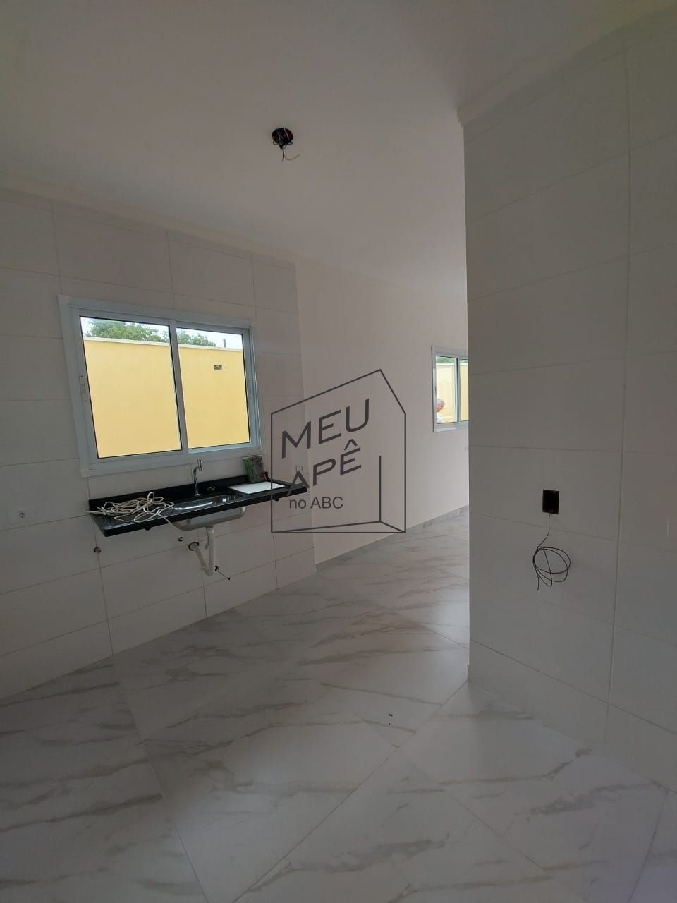 Sobrado à venda com 2 quartos, 51m² - Foto 4