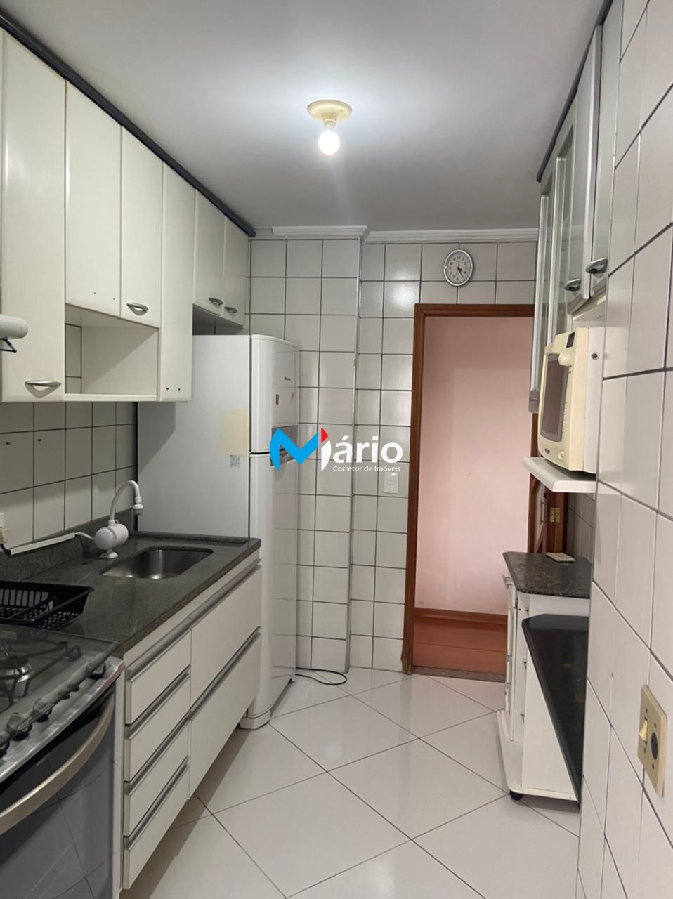 Apartamento à venda com 3 quartos, 72m² - Foto 1