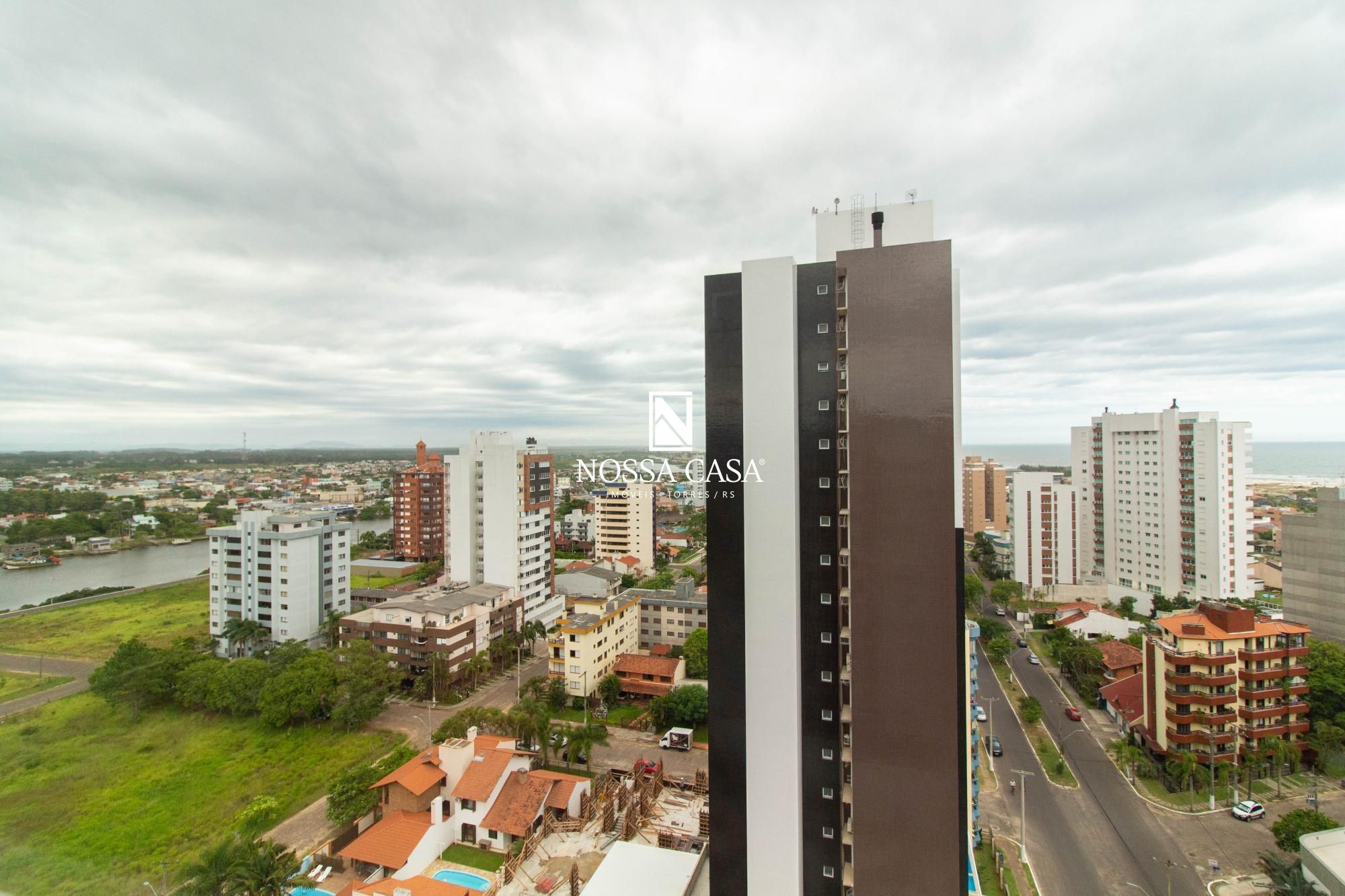 Cobertura à venda com 4 quartos, 250m² - Foto 62