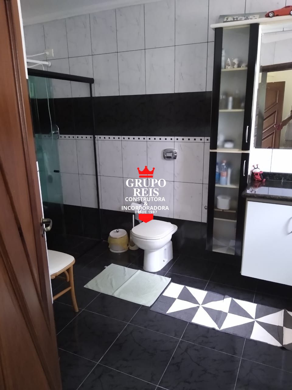 Casa de Condomínio à venda com 5 quartos, 570m² - Foto 31