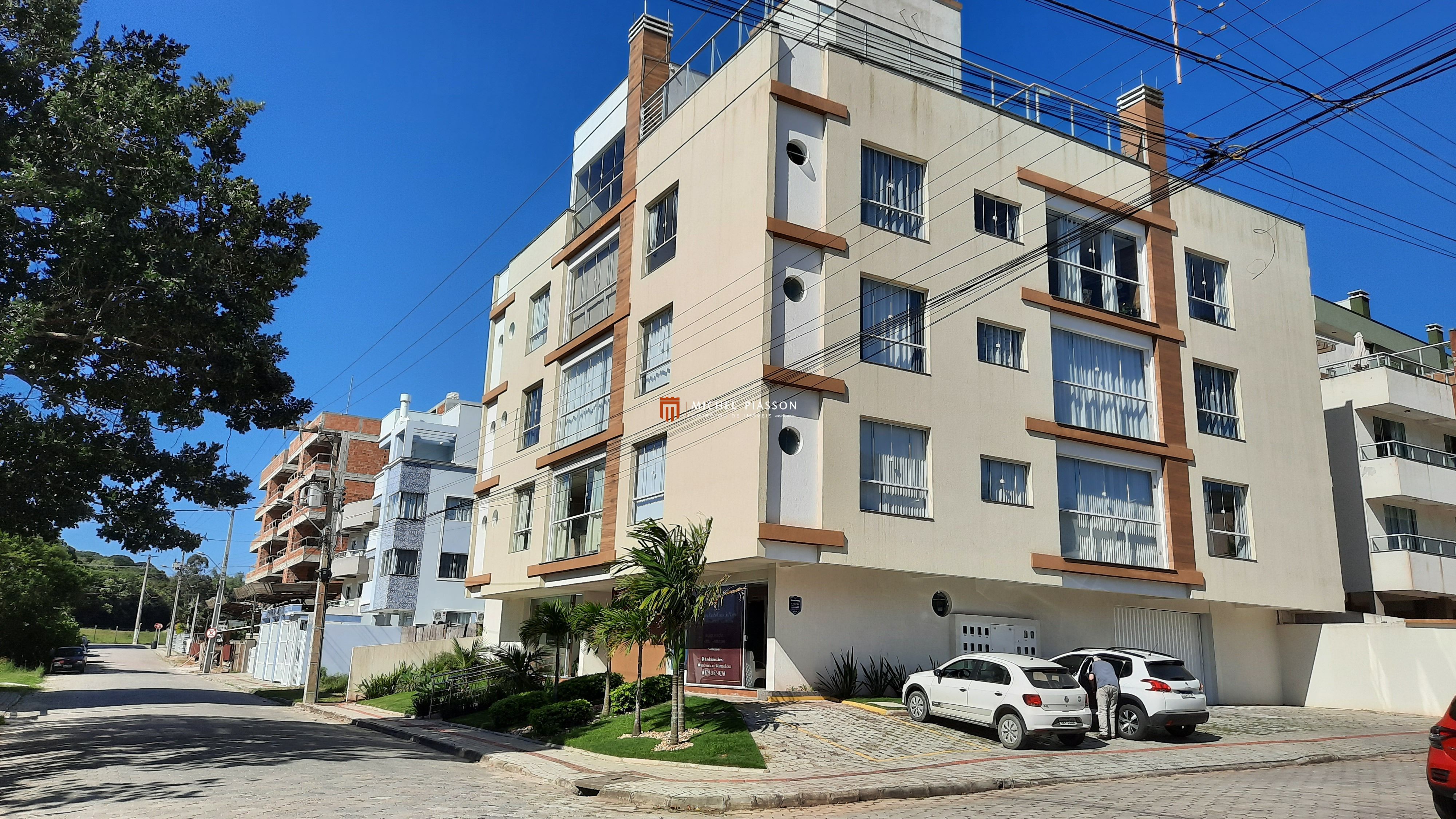 Apartamento à venda com 2 quartos, 86m² - Foto 1