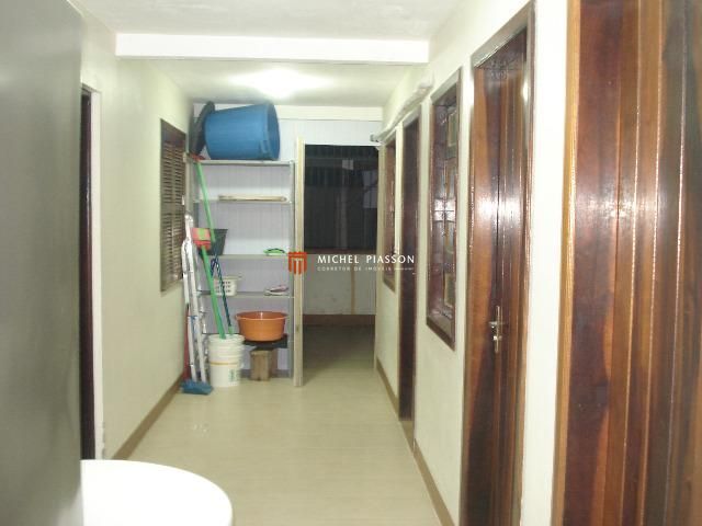 Casa à venda com 5 quartos, 130m² - Foto 7