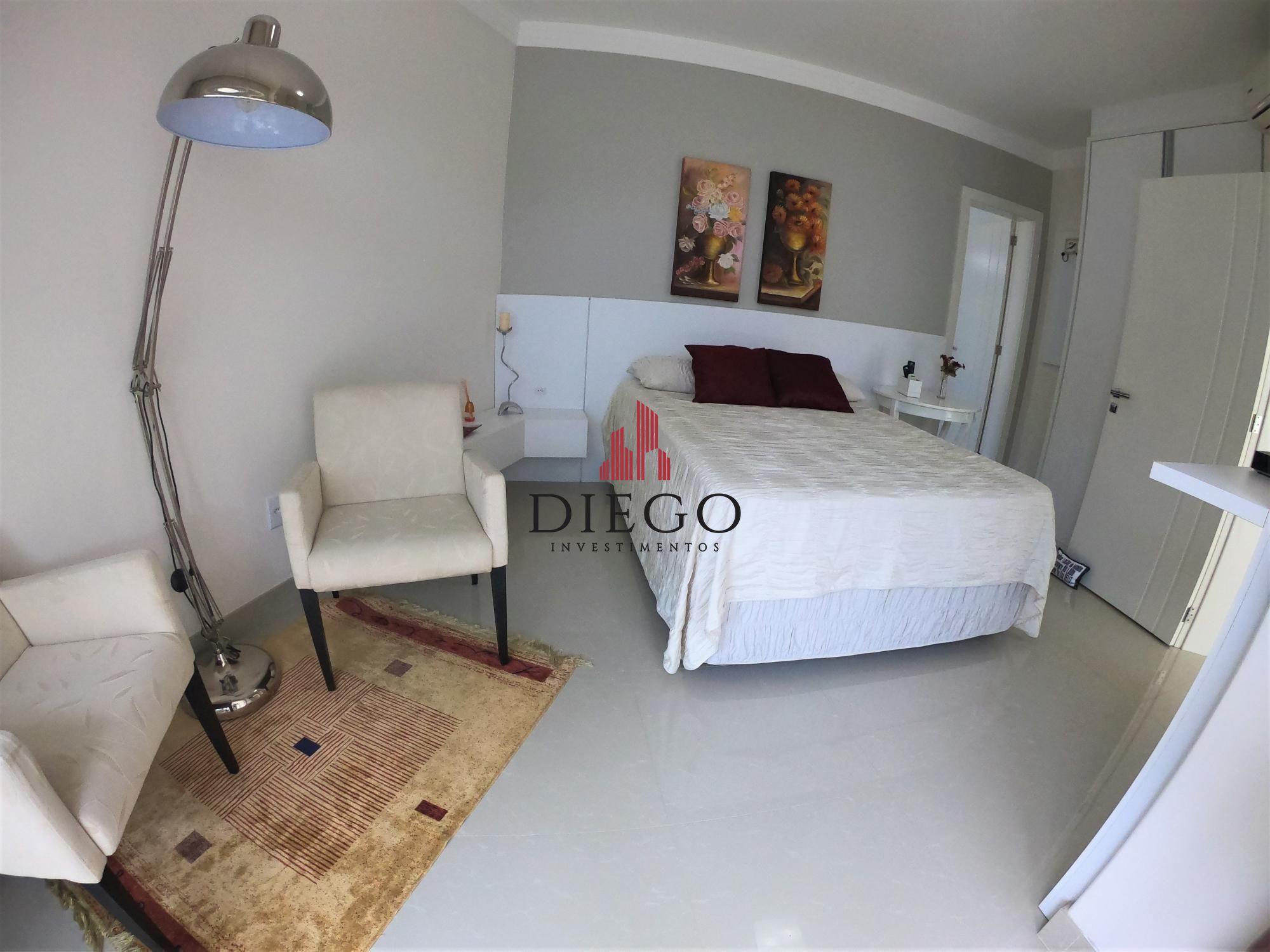 Casa à venda com 4 quartos, 350m² - Foto 19