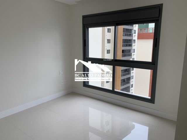 Apartamento à venda com 4 quartos, 182m² - Foto 11