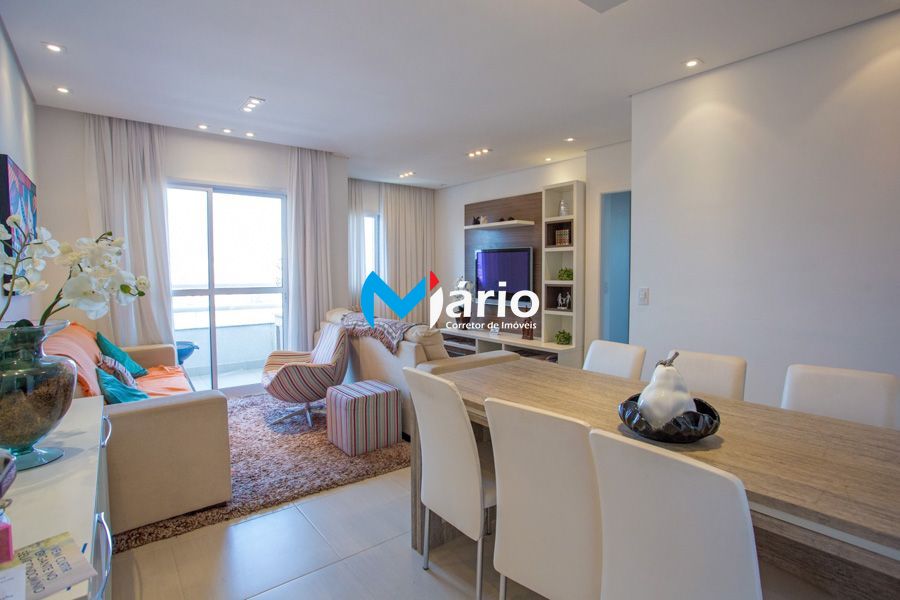 Apartamento à venda com 2 quartos, 70m² - Foto 2