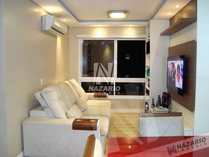 Apartamento com 3 Dormitórios à venda, 71 m² por R$ 424.000,00