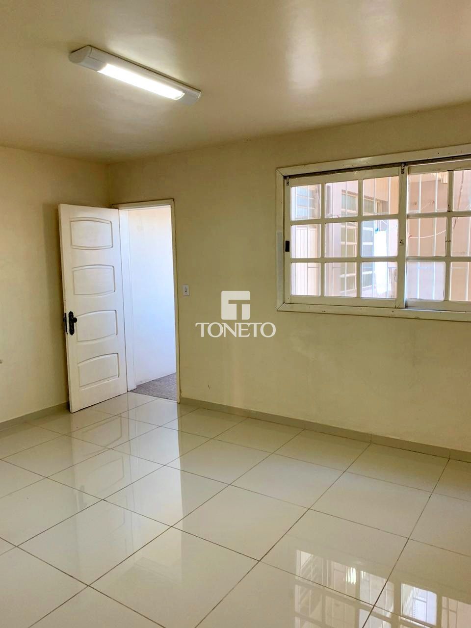 Casa à venda com 5 quartos, 225m² - Foto 5