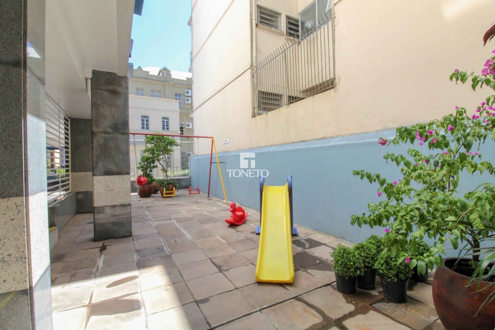 Apartamento à venda com 4 quartos, 217m² - Foto 16