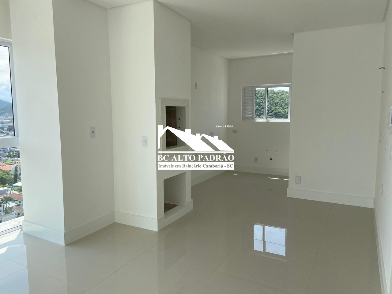 Apartamento à venda com 3 quartos, 123m² - Foto 22