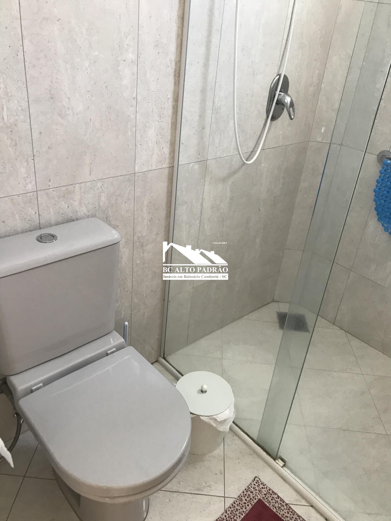 Casa de Condomínio à venda com 3 quartos, 240m² - Foto 10