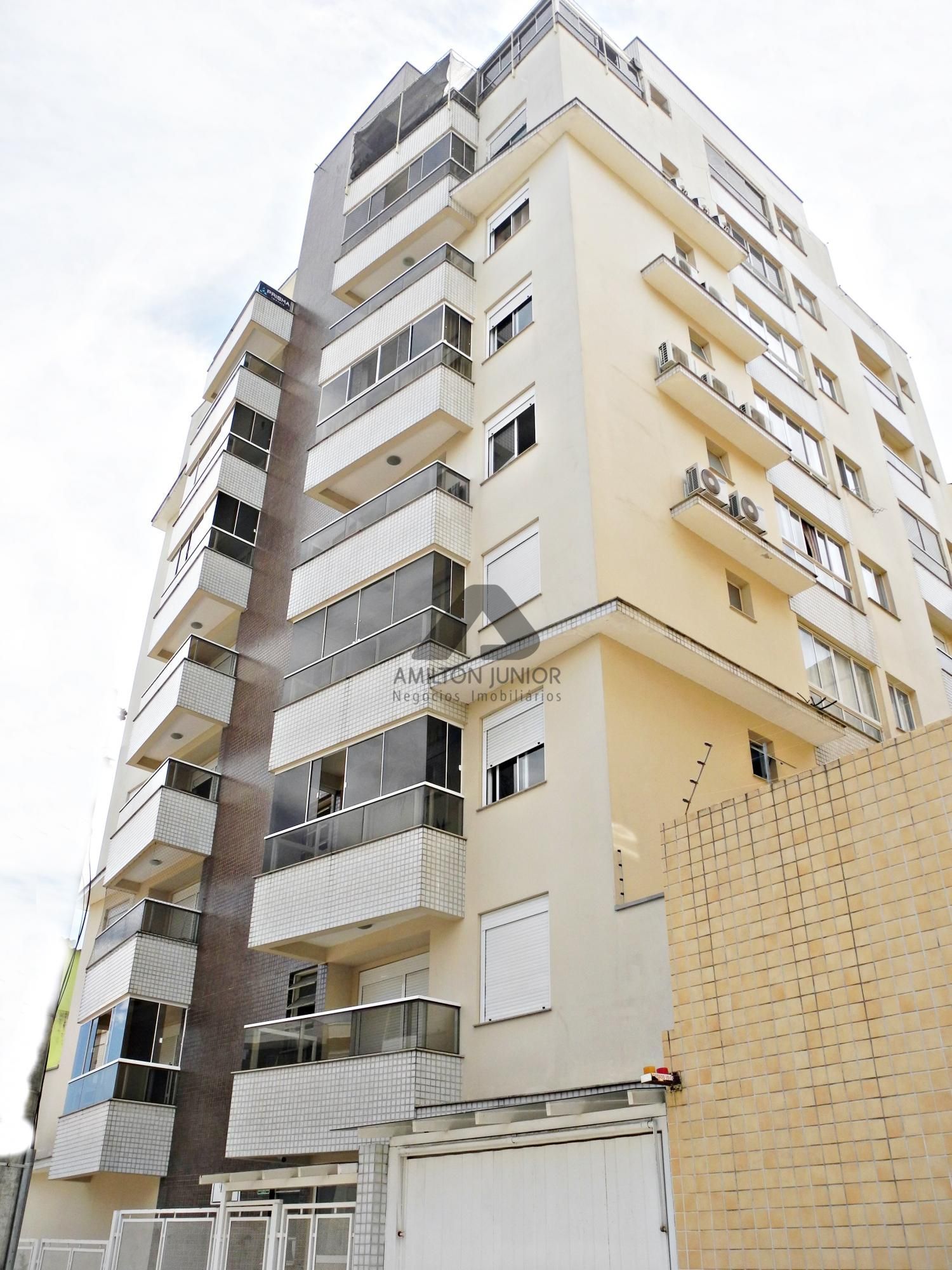 Apartamento à venda com 2 quartos, 61m² - Foto 2