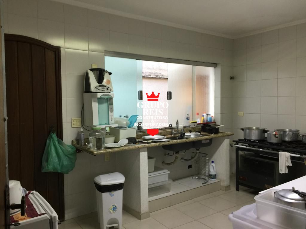 Casa à venda com 3 quartos, 365m² - Foto 21