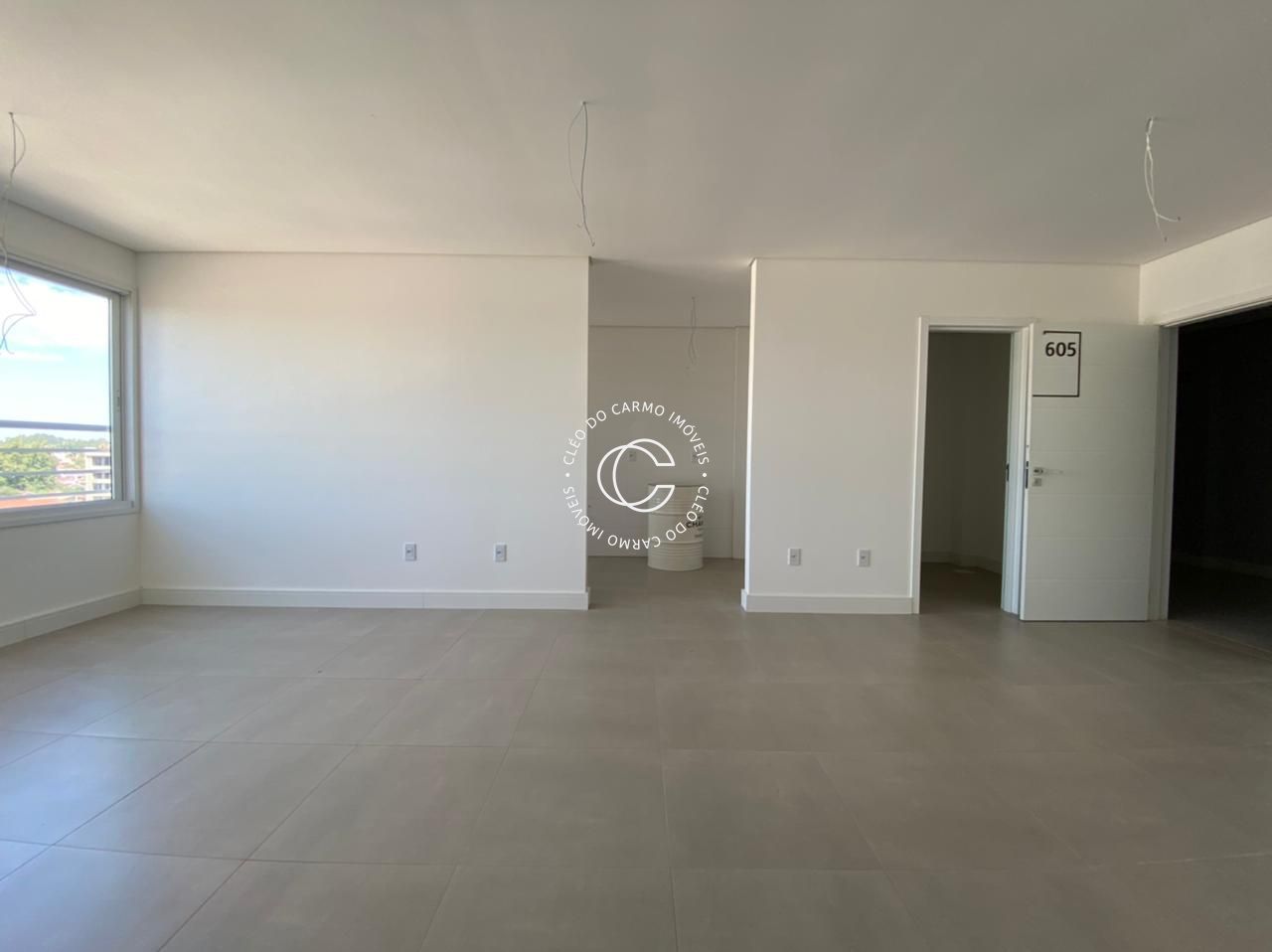 Apartamento à venda com 2 quartos, 71m² - Foto 10