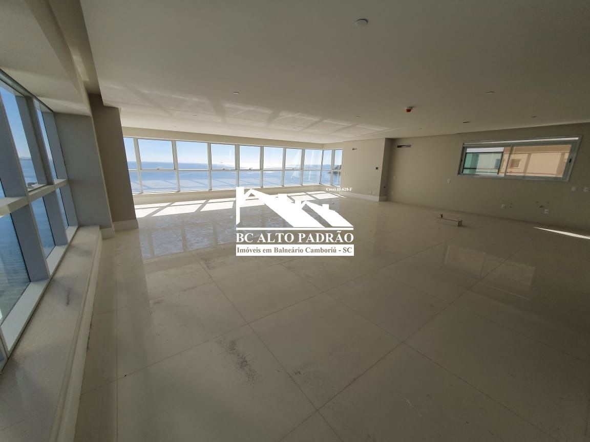 Apartamento à venda com 4 quartos, 303m² - Foto 2