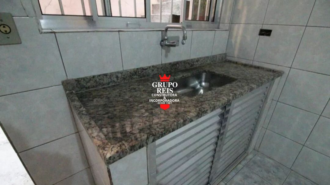 Apartamento para alugar com 2 quartos, 40m² - Foto 11