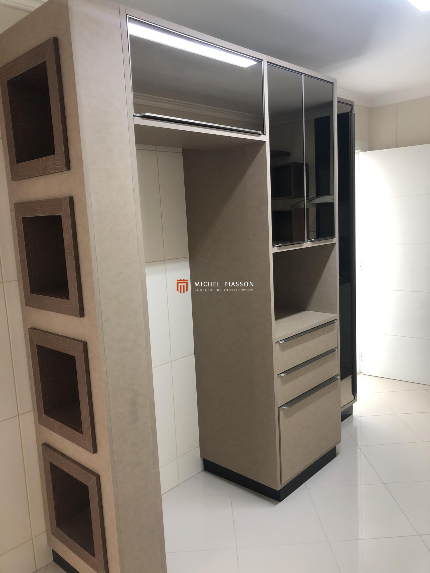 Cobertura, 3 quartos, 268 m² - Foto 11