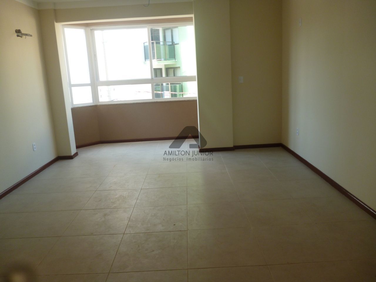 Apartamento à venda com 2 quartos, 133m² - Foto 6