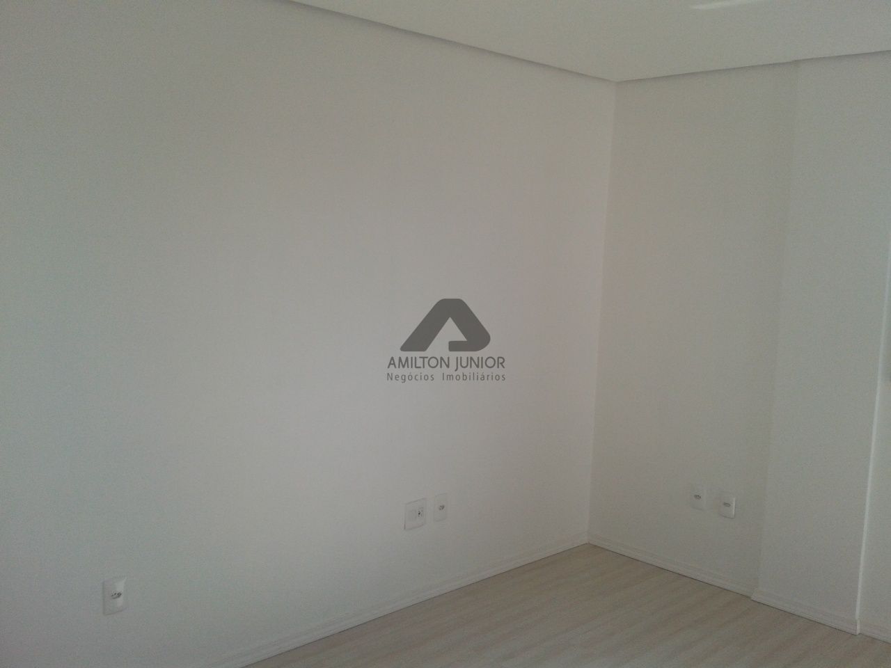 Apartamento à venda com 3 quartos, 150m² - Foto 7