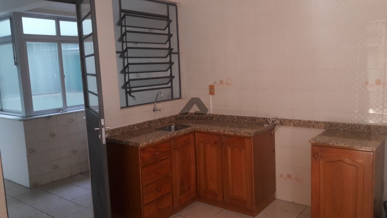 Apartamento à venda com 3 quartos, 120m² - Foto 11