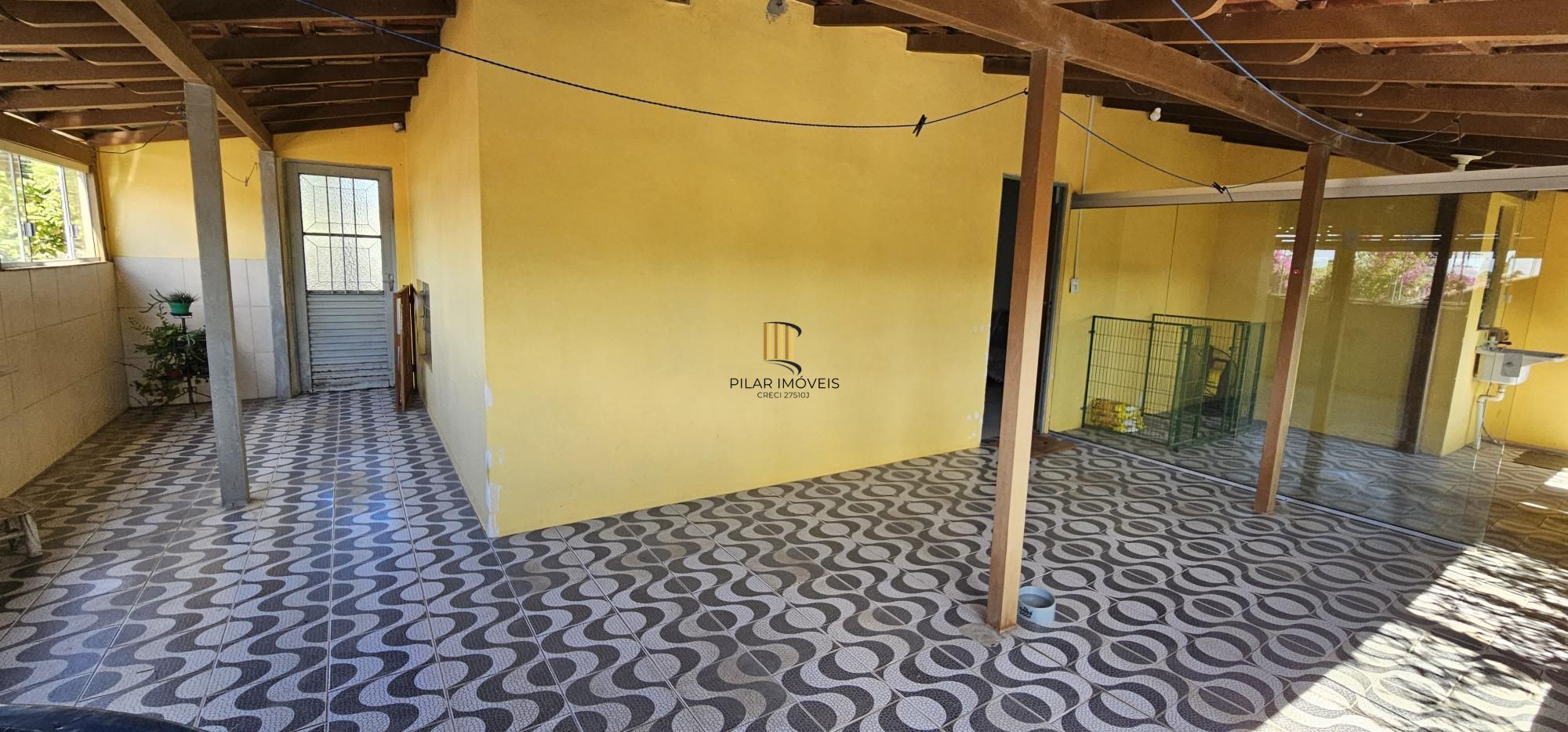 Casa 4 dormitórios no bairro Restinga