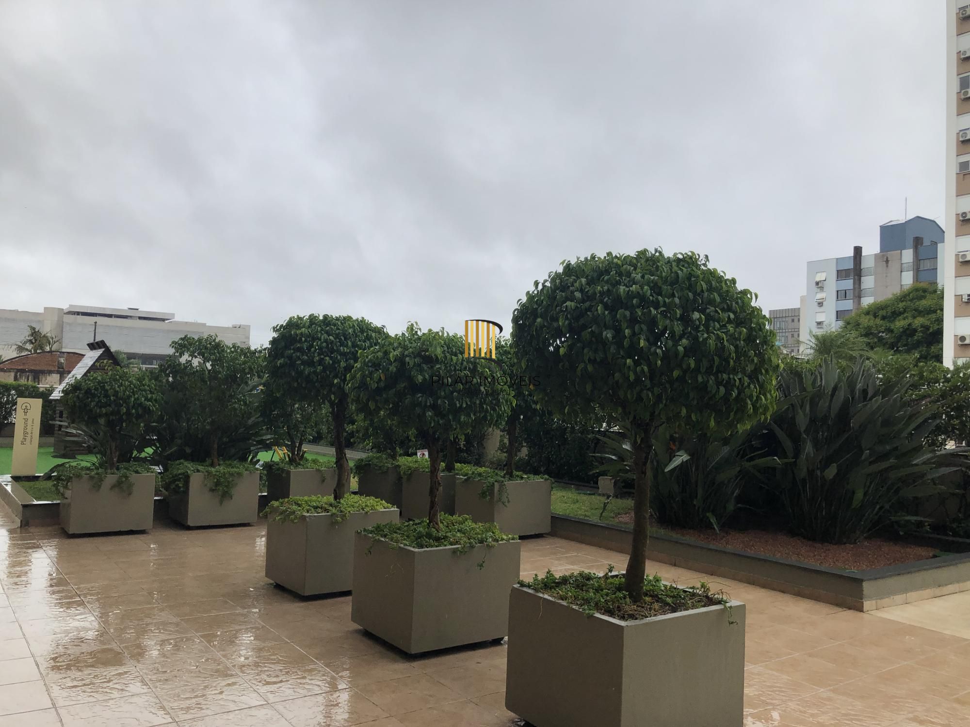 Apartamento 03 dormitorios sendo 01 suite